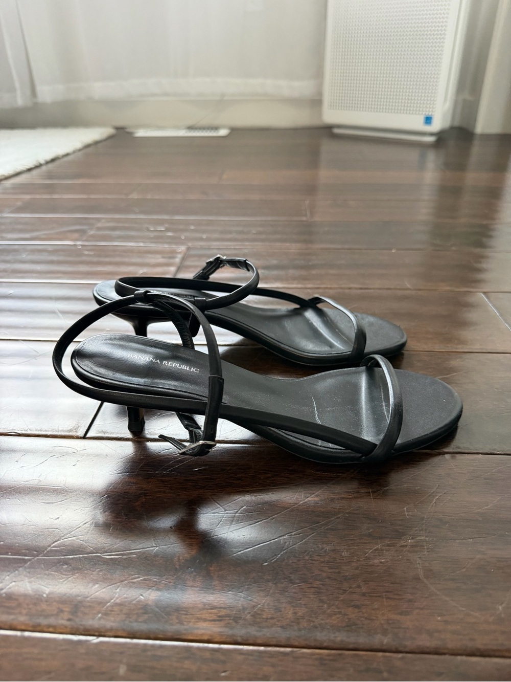 Banana Republic Black Minimalist Strappy Sandals Nappa leather - Picture 2 of 5
